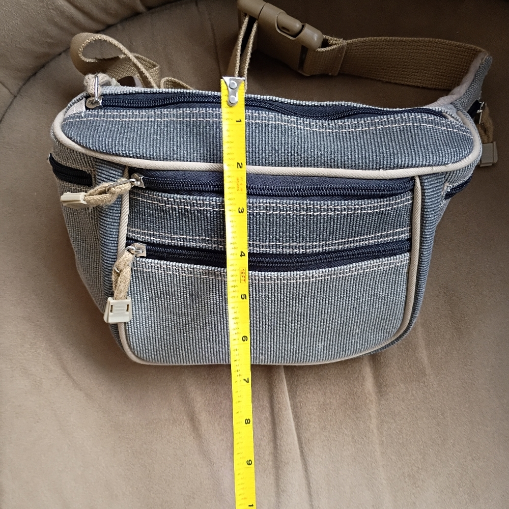 Stylish Vintage Large Fanny Pack - Picture 6 of 6